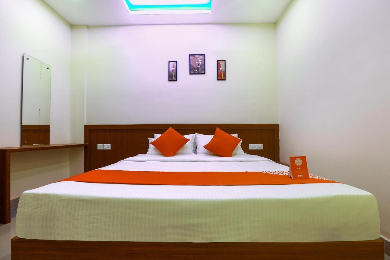 Oyo Ramis Residency Otel Kannur Dış mekan fotoğraf