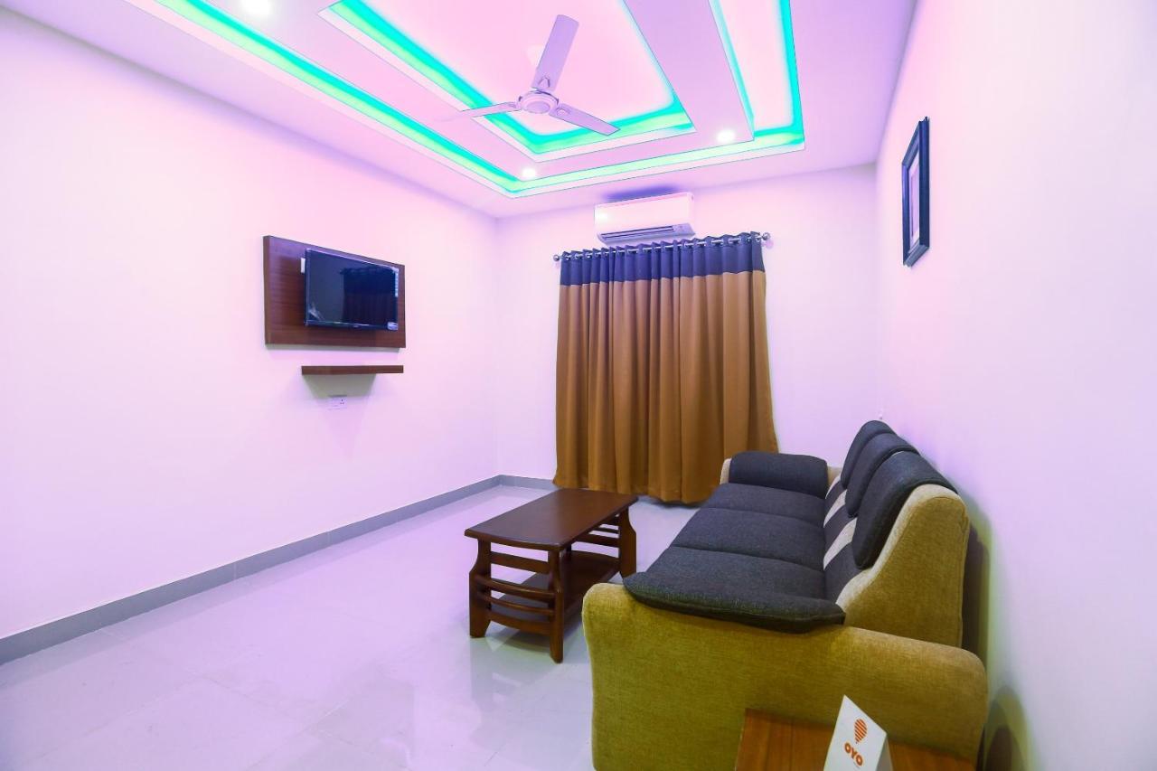 Oyo Ramis Residency Otel Kannur Dış mekan fotoğraf